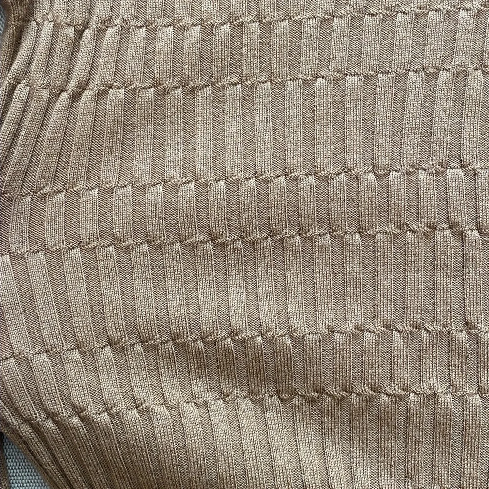 Club Monaco Signature Ribbed Mock Neck Sweater Wool Long Sleeve Camel Tan Size S